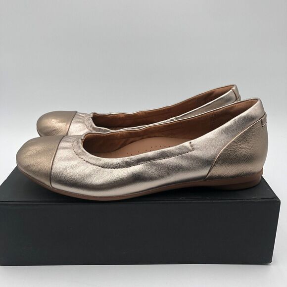 Clarks Artisan Rena Flats Women's Size 6.5 W Gold Metallic Cap toe - Picture 5 of 10